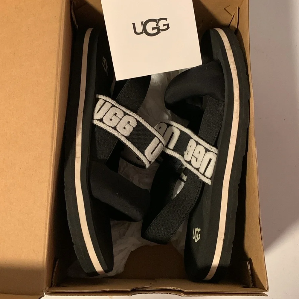 UGG K Zumba Sling sandal